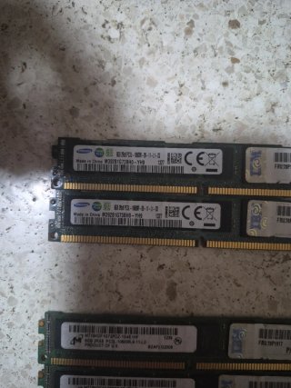 3 Módulos RAM DDR3 RDIMM 8GB 1333MHz