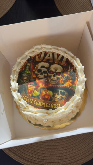Tartas, postres y más!  100% Casero.