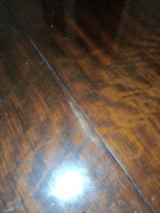 Mesa de Comedor Redonda de Madera
