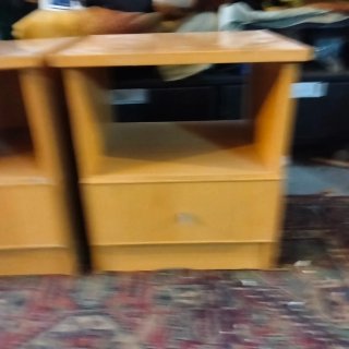 Mueble de madera con cajones