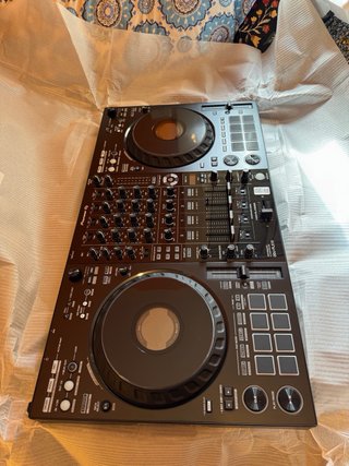 Controladora Pioneer DJ DDJ-FLX10