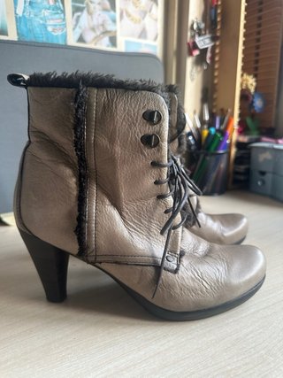 Botines con Pelo Interior Hispanitas