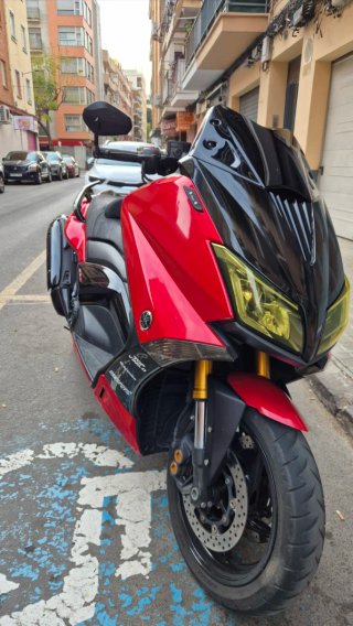 Yamaha T-MAX 530 Iron Max