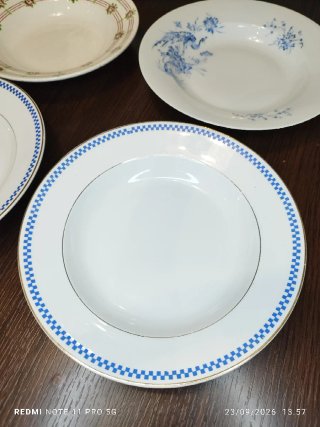 Lote 8 Platos Hondos Vintage Pocelana