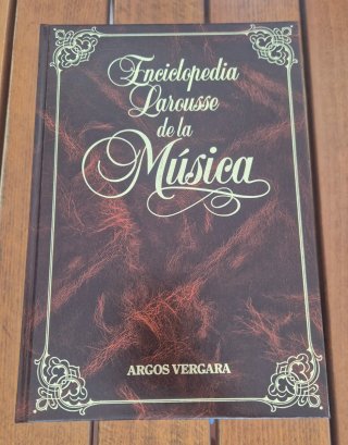 Enciclopedia Larousse de la música