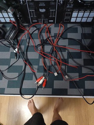 Hercules DJ Control Impulse 500