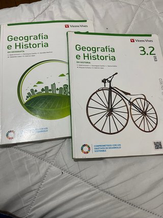 Geografía E Historia 3 (3.1-3.2) Comunidad en Red