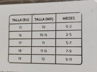 2 Pares de Sapatinhos Bebé Mayoral (Novos - T.16)