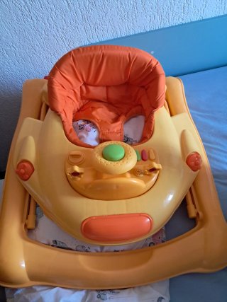 Andador y tacatá para bebé