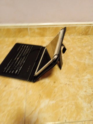 Tablet Samsung con Teclado