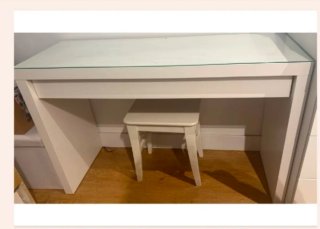 Tocador Blanco con Cristal y Banqueta