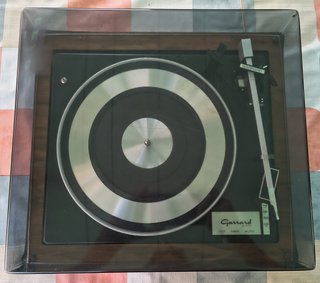 Tocadiscos Garrard 6400