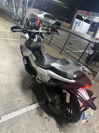 Honda ADV 350
