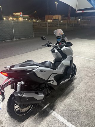 Honda ADV 350