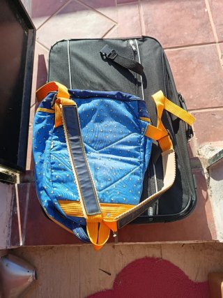 Mochila Escolar Azul con Estampado