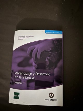 Libros primero de Educación infantil. UNED