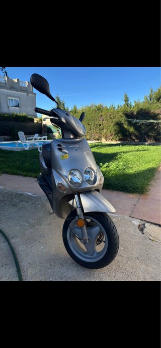 Yamaha Neos Plata