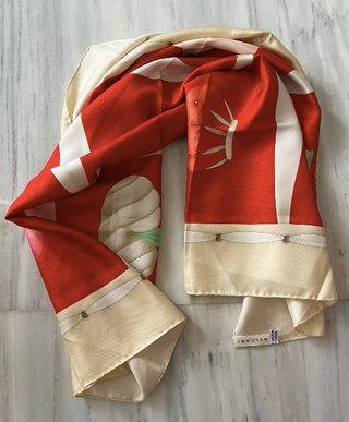 Pañuelo Bulgari rojo y beige de seda