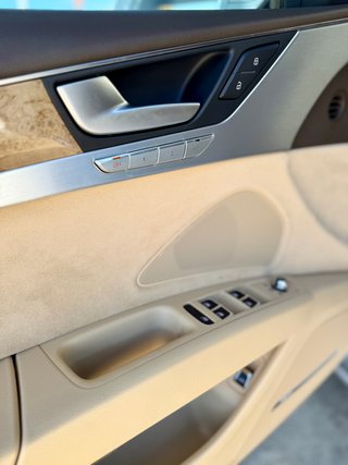 Audi A8 4.2 TDI