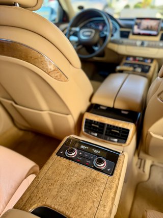 Audi A8 4.2 TDI