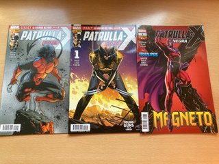 Lote 14 comics La Patrulla-X: Azul, Roja y Negra