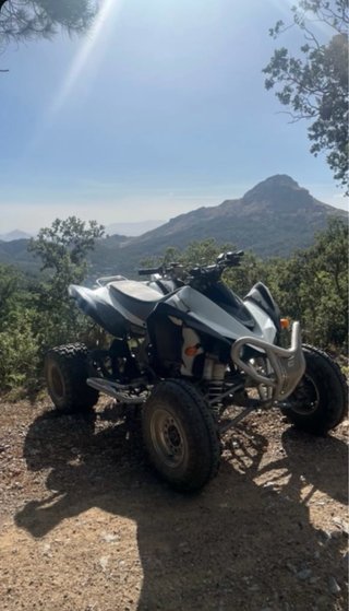 Kawasaki KFX450R Quad Motocross