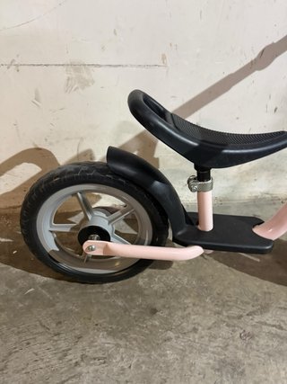 Bici de equilibrio rosa