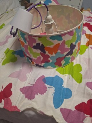 Conjunto de Lámpara y Estor con Mariposas