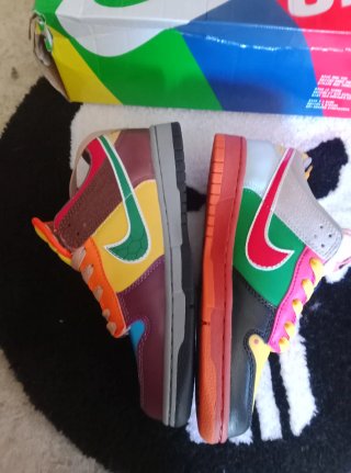 Nike Dunk SB Low Super Mario Bros