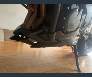 Quilla Puig Carbono para Suzuki GSR 750