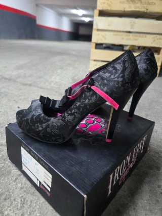 Tacones Plataforma Iron Fist x Just Fabulous
