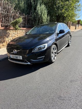 Volvo V60 2015
