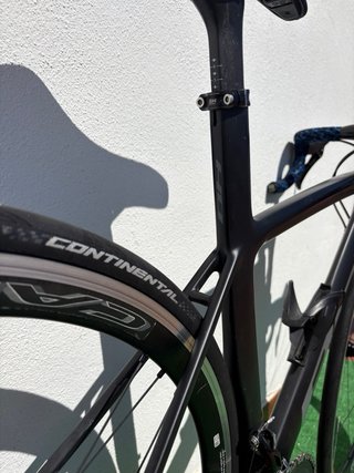 Bicicleta Carretera BH Negra