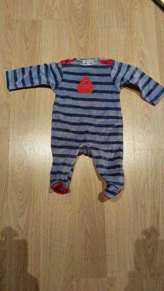 Pijama de bebé talla 3 meses