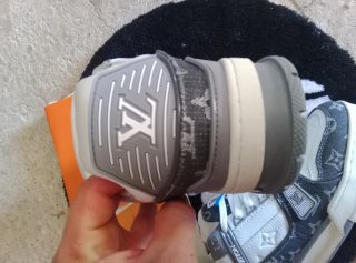 Louis Vuitton Zapatillas Deportivas Gris/Blanco