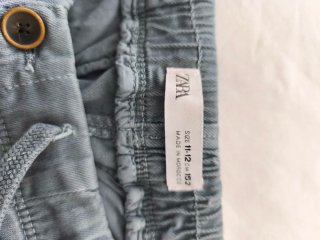Pantalón verde Zara