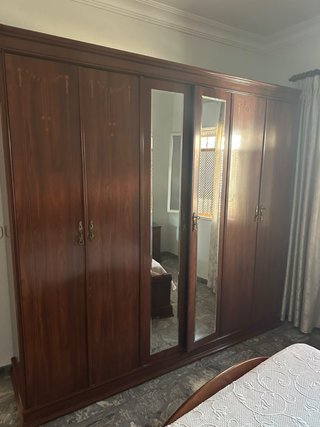 Armario de 6 puertas con espejos