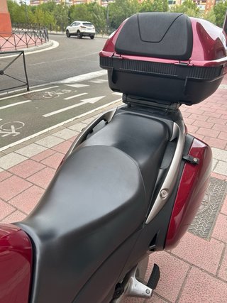 Honda NT700V Deauville