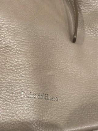 Bolso Piel Pedro del Hierro color Topo con logo