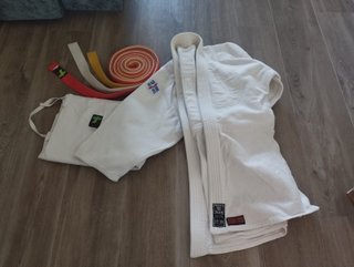 Kimono de Karate y Judo para niño