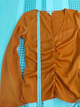 Blusa satinada fruncida H&M