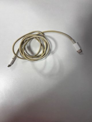 iPhone 13 Pro Max dorado