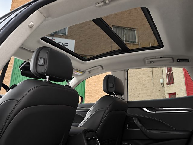 Maserati Levante 2019