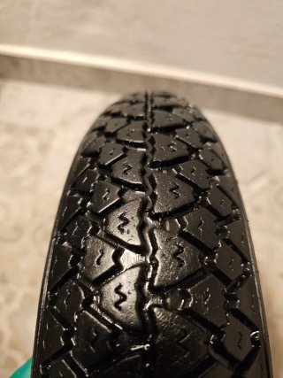 2 Pneumatici Michelin S83 usati