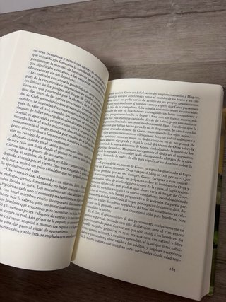 El clan del oso cavernario