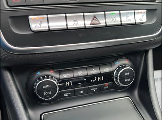 Mercedes-Benz Clase CLA Mercedes-Benz Clase CLA Mercedes-AMG CLA 45 4MATIC
