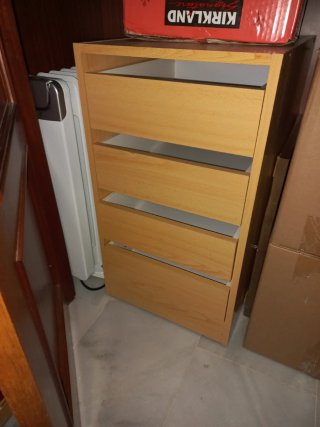 Cómoda 4 cajones estrecha madera