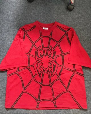 Camiseta Spiderman Bershka Roja