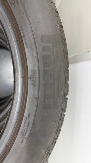 4 Neumáticos Pirelli Scorpion Winter 285/45 R20