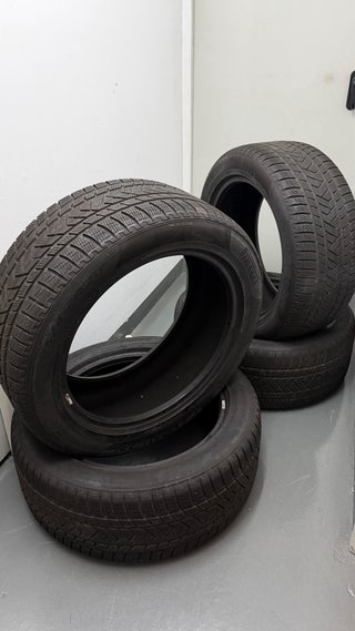 4 Neumáticos Pirelli Scorpion Winter 285/45 R20